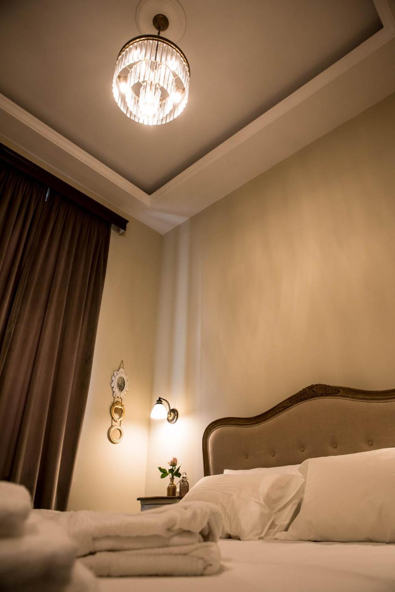 Kyria Boutique House Aparthotel Athens Exterior photo
